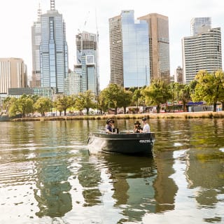Skipper Yourself Deluxe Boat Rental 5