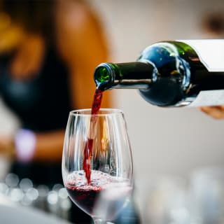 Espacio Vino: Taller de cerámica y vino con Olga Tomás 2