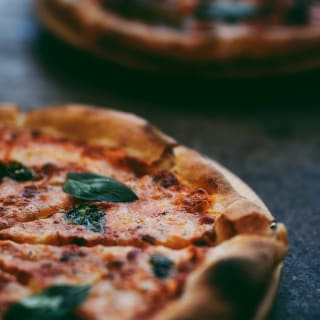 Boston Pizza Tours 1