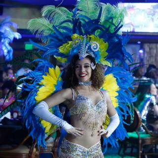 Mango’s Live!: world-class entertainment! 1