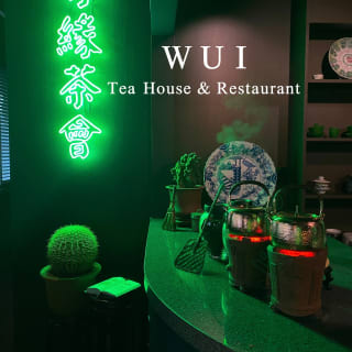 웨이티하우스: 토요일 해피아우어 with 무제한 Lucky Buddha Beer 2