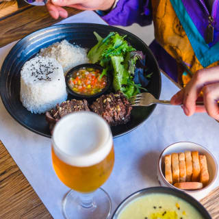 Stopped: Almoço tipicamente brasileiro no Boteco da Dri no Cais do Sodré 1