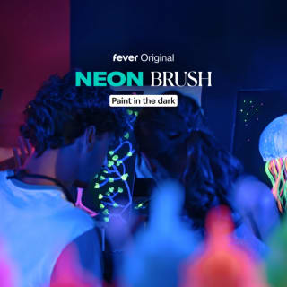 Neon Brush: Paint & Sip Workshop in the Dark 3