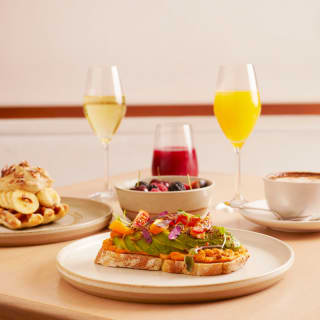 New Year's Eve Hangover Brunch at Veraz 1