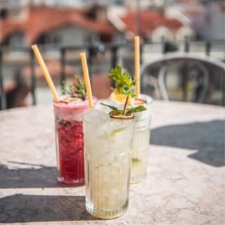 2 Cocktails à escolha no TOPO Martim Moniz 1
