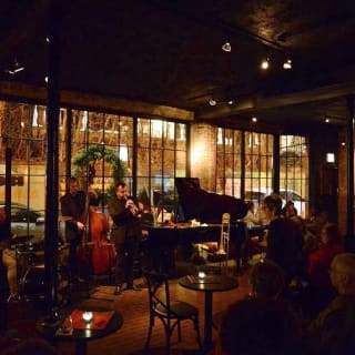 Cocktails & Live Jazz at Le Piano 1