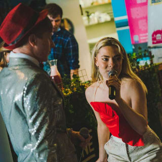Santa's 90s Christmas Bottomless Brunch 1