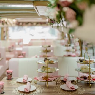 Tea Around Town: Afternoon Tea Bus Tour in NYC 3