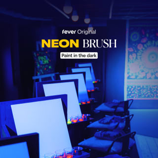 Neon Brush: Paint & Sip Workshop in the Dark 4