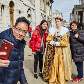 Blockbuster Film Tour at the Old Royal Naval College & Painted Hall 4