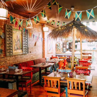 Jamaican Brunch & Bottomless Booze at Ma Petite Jamaica!