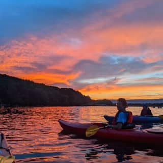 Nickajack Bat Cave Kayak Tour with Chattanooga Guided Adventures