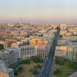 Panoramapunkt Berlin: VIP-Eintritt mit Cremant