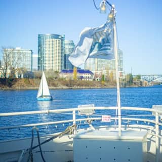 2-hour Champagne Brunch Cruise on Willamette River