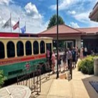 City and History Trolley Tour in Wisconsin Dells