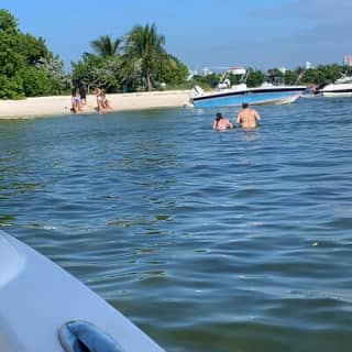 Fantastic Adventure on Miami waters - sandbars, sightseeing and +