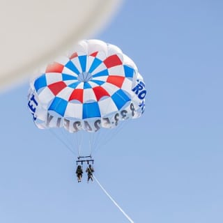 90-Minute Parasailing Adventure Above Anna Maria Island, FL