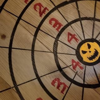 Axe Throwing 60 Min