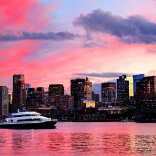 90-Minute Boston Harbor Sunset Sightseeing Cruise