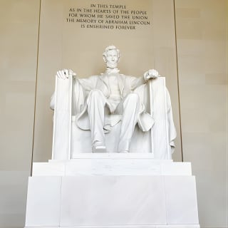 Washington DC and Monuments Day Tour from New York