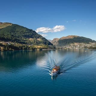 Half Day Walter Peak Horse Trek and Cruise from Queenstown