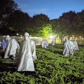 Washington, D.C. at Dusk: Guided Bus Tour