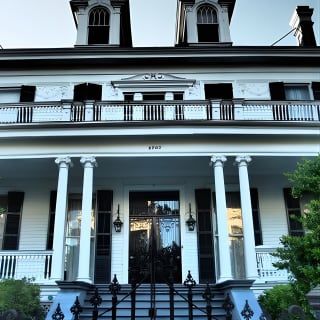 Walking Tour in New Orleans Garden District