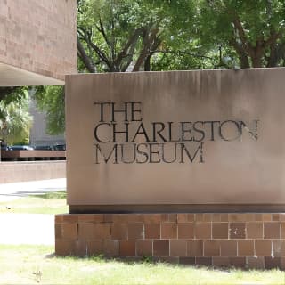 City Bus Tour with Charleston Museum Admission