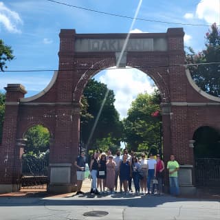 Grant Park Food and Cemetery Tour