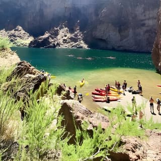 Half-Day Willow Beach Kayak Tour with Optional Pick Up