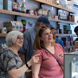 Food Tour of New Orleans Garden District group of 9 or less