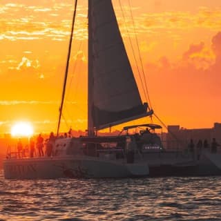 Harbor Cruise on the Largest Catamaran in San Diego Bay