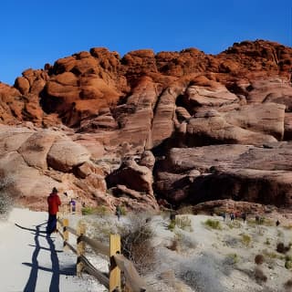Red Rock Canyon Self-Guided Driving Audio Tour Guide