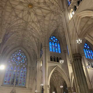 Christmas Spectacular Starring the Radio City Rockettes+St Patrick's Cathedral 