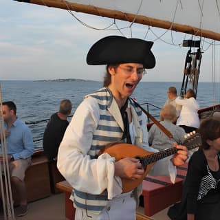 Privateer Schooner Sailing Tour in Salem Sound