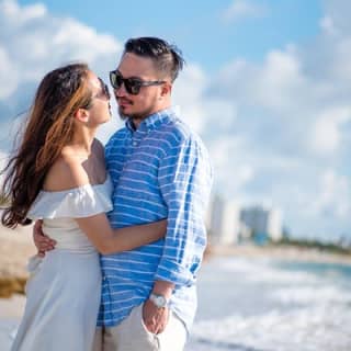 Do a Miami Beach Professional Photoshoot with style! 