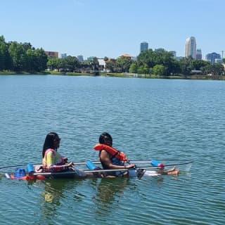 2-Hour Clear Kayak & Clear Paddleboard(SUP) Rental in Orlando