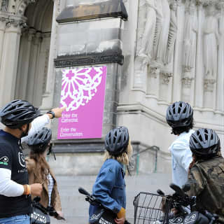 Scenic Manhattan Highlights Bike Tour (English or German)