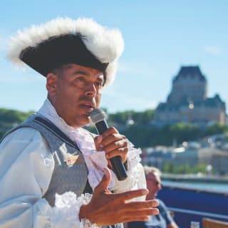 Croisière touristique guidée sur le fleuve Saint-Laurent