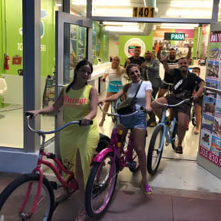 Small-Group Tour: South Beach by Bicycle