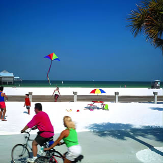 Sea Screamer Boat Cruise in Clearwater Beach with Transport