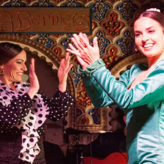 ﻿Explore Madrid at Dusk: Optional Walking Tour and Flamenco Show