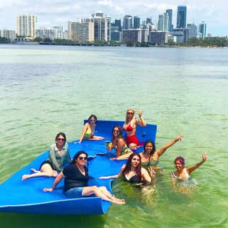 Miami Sandbar Island Yacht Charter40 Boat Rental Tours Private 