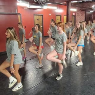 Fun Beginner Line Dance Lesson in Nashville