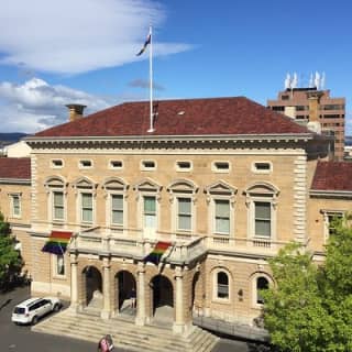 2-Hour Small-Group Walking Tour of Hobart