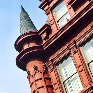 Old Louisville Walking Tour Recommended by The New York Times! @ 4th and Ormsby