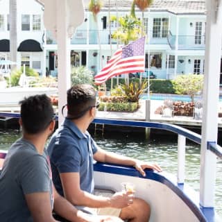 Jungle Queen Riverboat: Famous Sightseeing Cruise of Fort Lauderdale