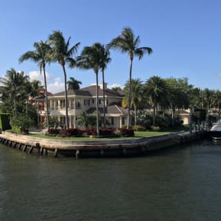 Jungle Queen Riverboat: Famous Sightseeing Cruise of Fort Lauderdale