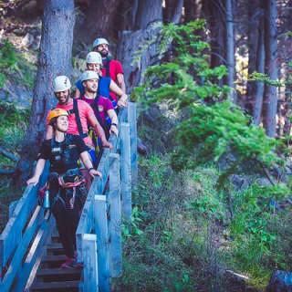 Small-Group Zipline Adventure in Queenstown