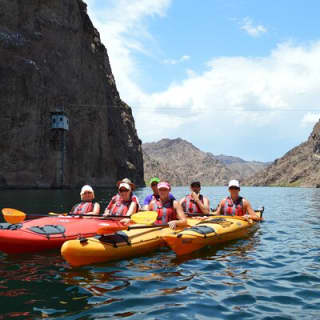 Kayak Hoover Dam with Hot Springs in Las Vegas